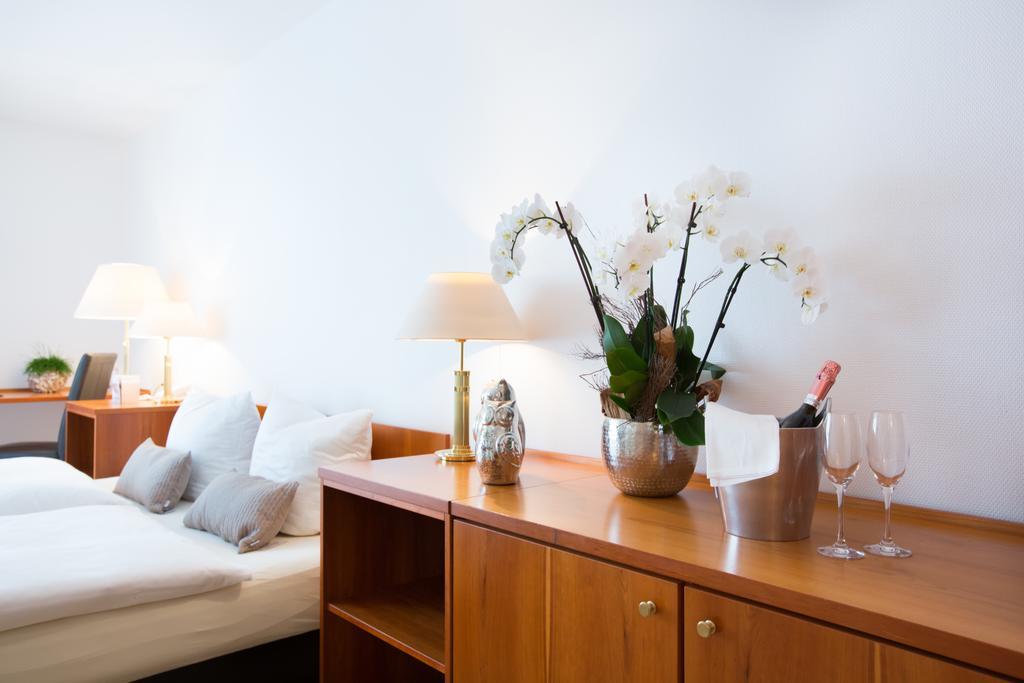 Hotel & Restaurant Rose Bietigheim-Bissingen Δωμάτιο φωτογραφία